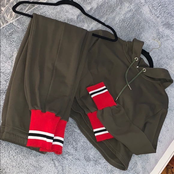 Dance & Marvel Other - Dance and marvel 2 piece set